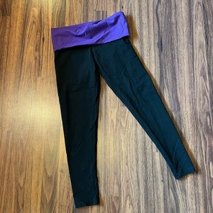 Victoria’s Secret PINK Yoga Leggings -Capri- Small